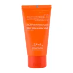 کرم ضد آفتاب بی رنگ نئودرم مدل Max Protect SPF50 مناسب پوست چرب
